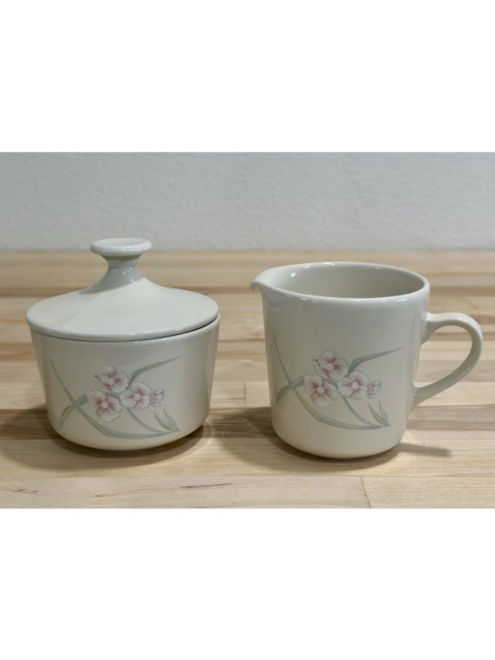 Vintage Corning Creamer/Sugar Bowl Set Spring Pond 81-TY B1 Japan Corelle Japan